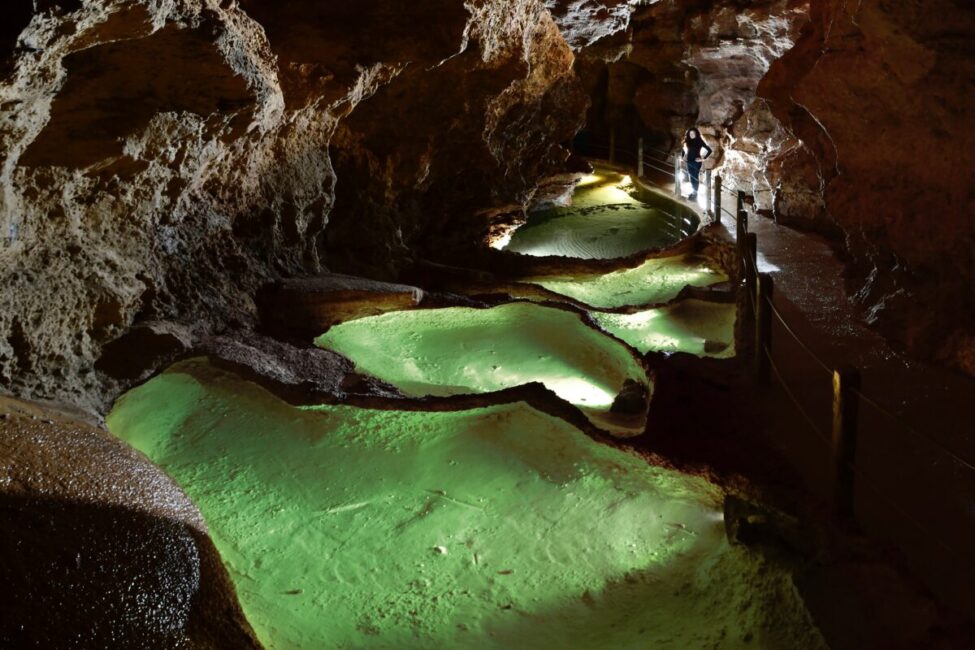 Image 0 : GROTTE DE DARGILAN