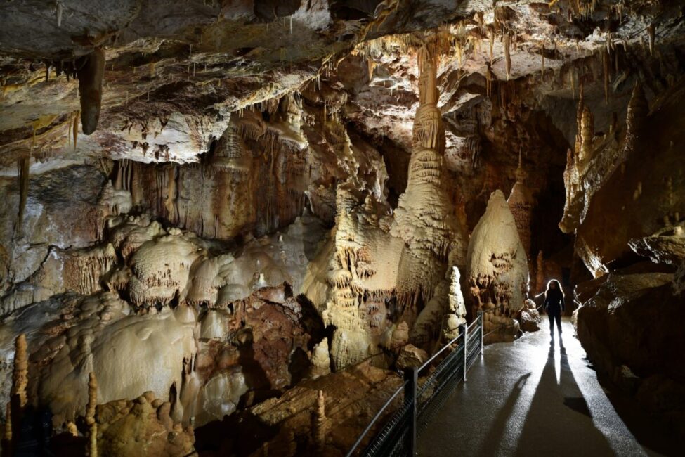 Image 1 : GROTTE DE DARGILAN