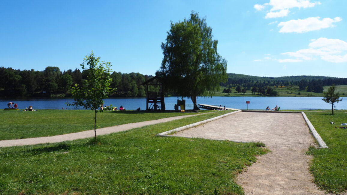 Image 4 : LES LOISIRS AU LAC DU MOULINET