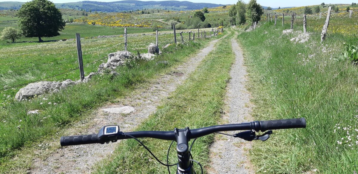 Image 0 : AUBRAC ELECTRO VELO