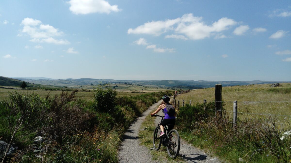 Image 1 : AUBRAC ELECTRO VELO