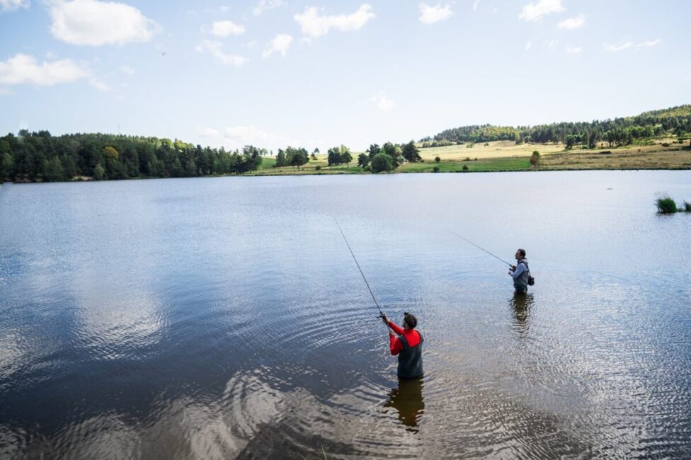 Image 0 : PECHE AU LAC DU MOULINET