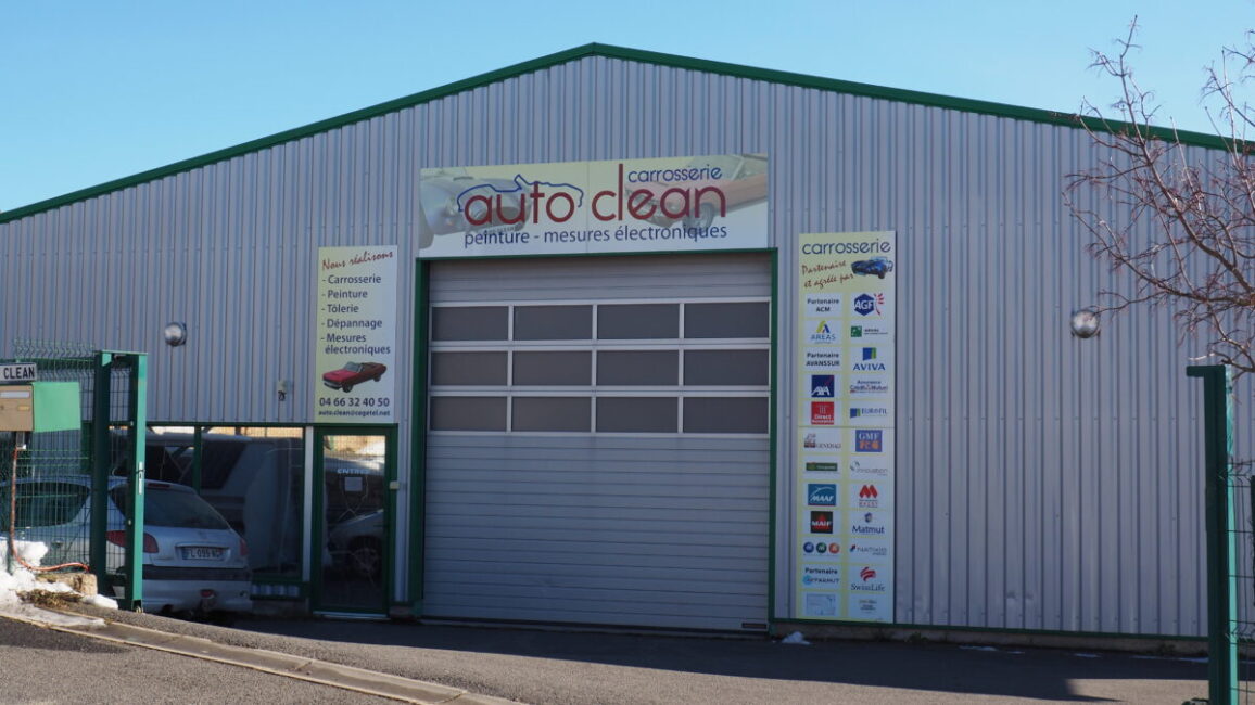 Image 0 : AUTO 'CLEAN