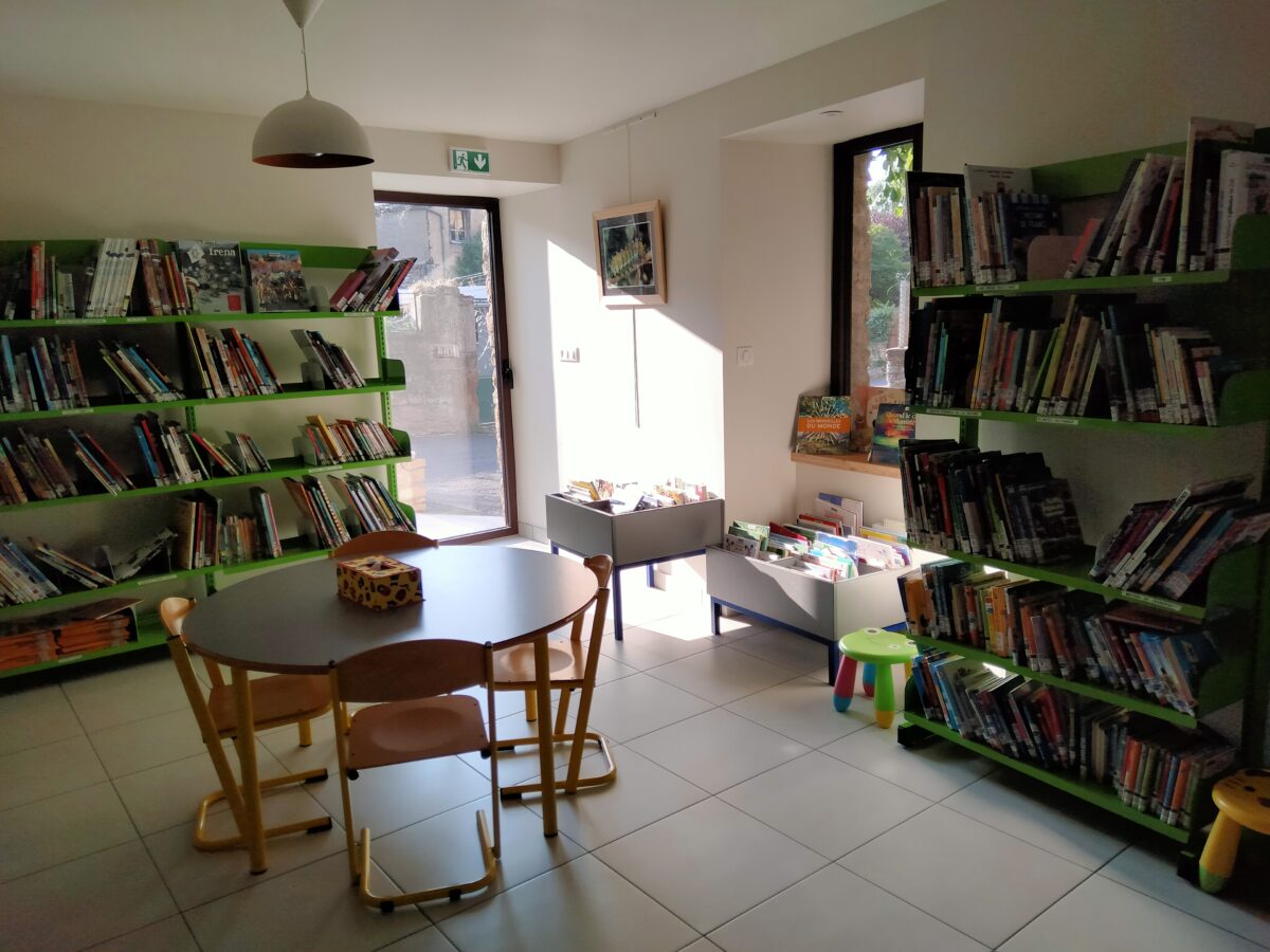 Image 1 : BIBLIOTHÈQUE RENÉ JAUDON - CHIRAC