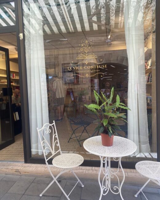 Image 2 : LA VICE CONTEUSE