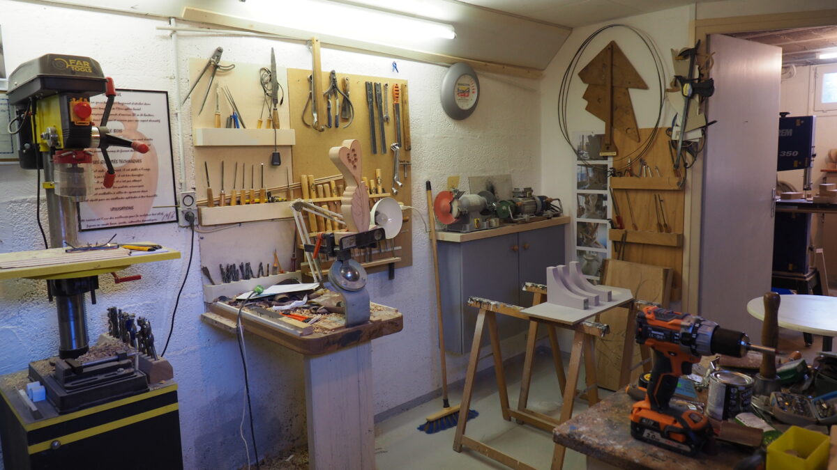 Image 1 : SCULPTURE SUR BOIS MEISSONNIER