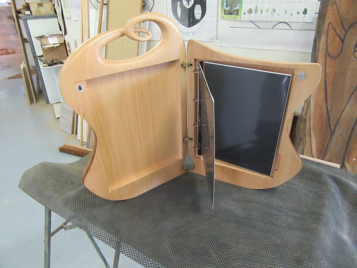 Image 3 : SCULPTURE SUR BOIS MEISSONNIER