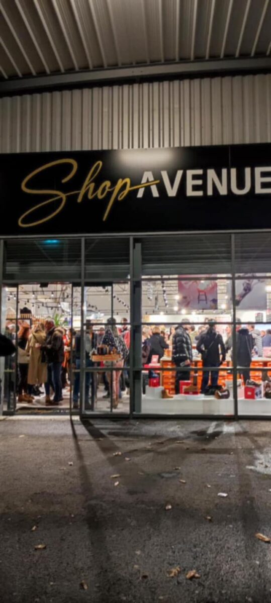 Image 2 : SHOP AVENUE