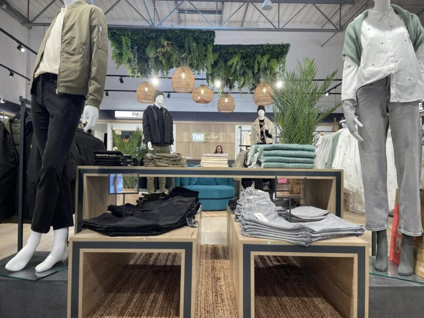 Image 3 : SHOP AVENUE