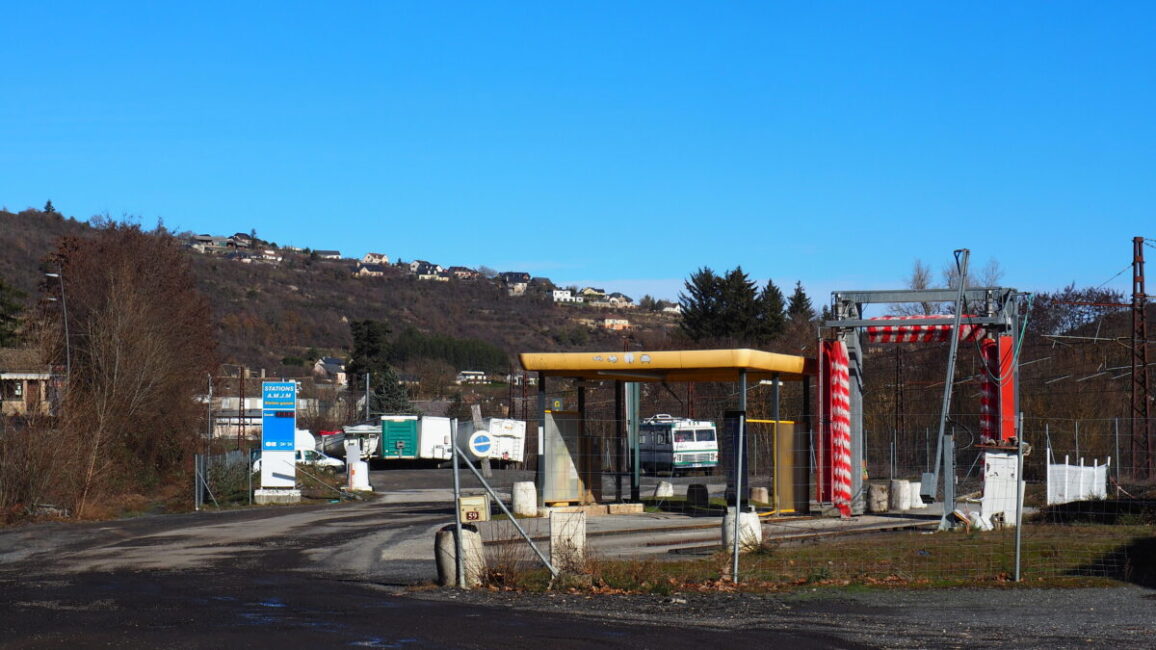 Image 0 : STATION DAUDE