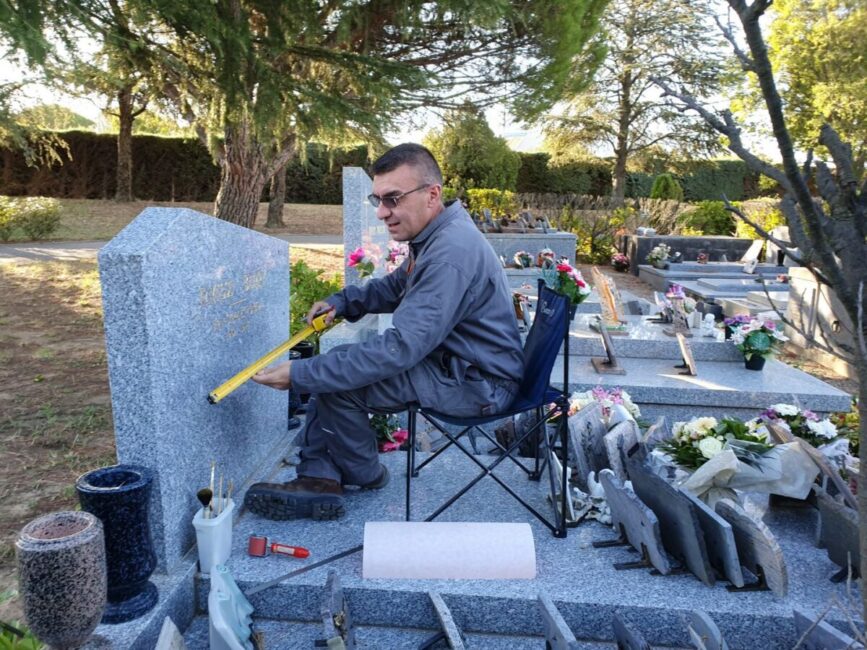 Image 0 : TAILLE DE PIERRES ET SERVICES FUNÉRAIRES GARD / LOZERE