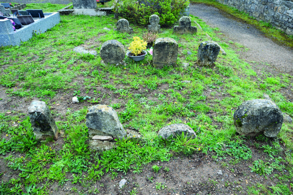 Image 0 : LES CHAPITEAUX DES ÉGLISES À BOURGS SUR COLAGNE : COMPRENDRE L'ART ROMAN EN GÉVAUDAN