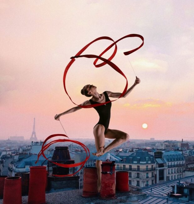 Image 0 : TERRE DE JEUX - 2024, LES TOITS DE PARIS EN SEINE