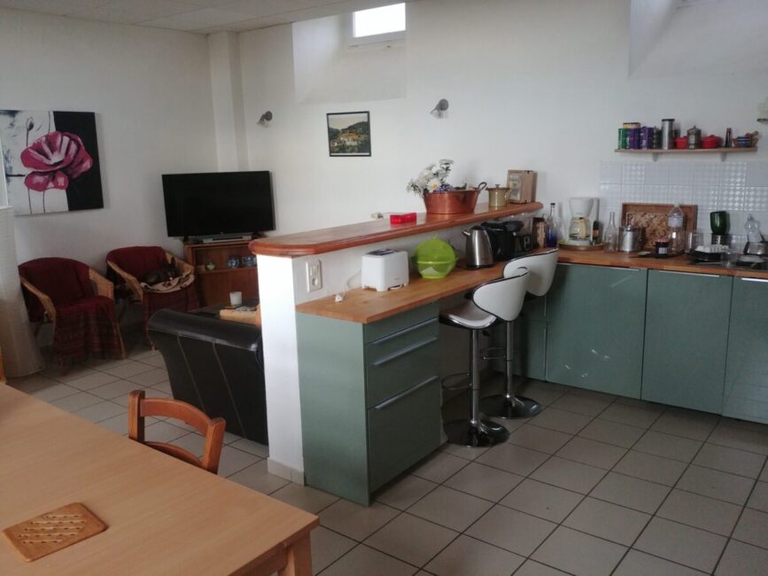 Image 2 : ANCIENNE ÉCOLE D'ESPÈRES