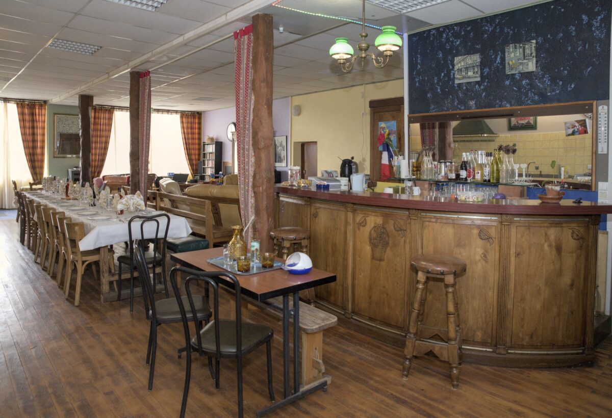 Image 1 : GITE GROUPE VIMENET (12 PERS.) "LA MÉSANGE BLEUE"