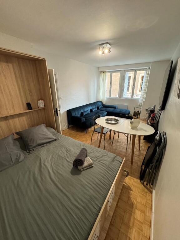 Image 1 : LE JACOBIN