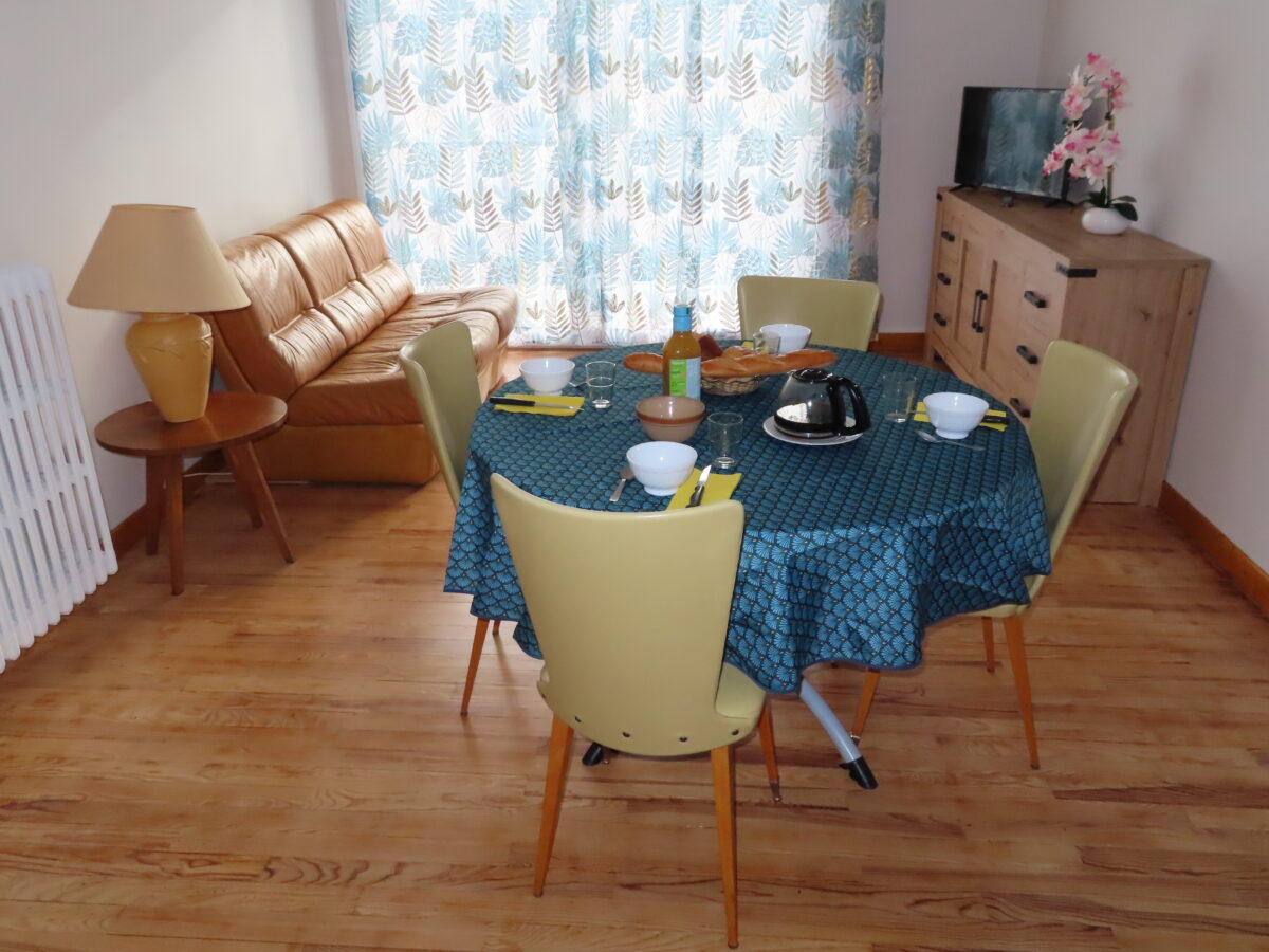 Image 2 : MAGNE GILBERT