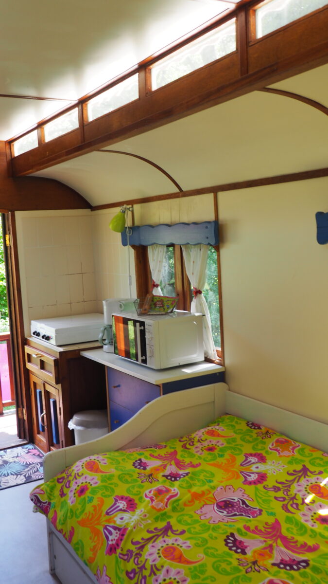 Image 2 : ROULOTTE CAMPAGNE