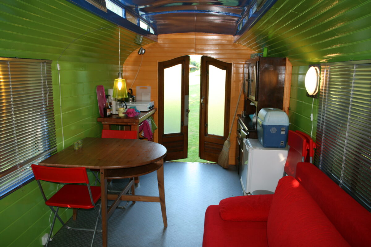 Image 3 : ROULOTTE CIRCUS