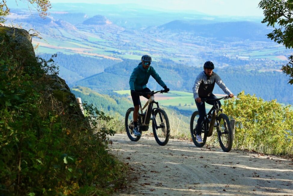 Image 0 : Le tour du Pied d'Escure - VTT n°2