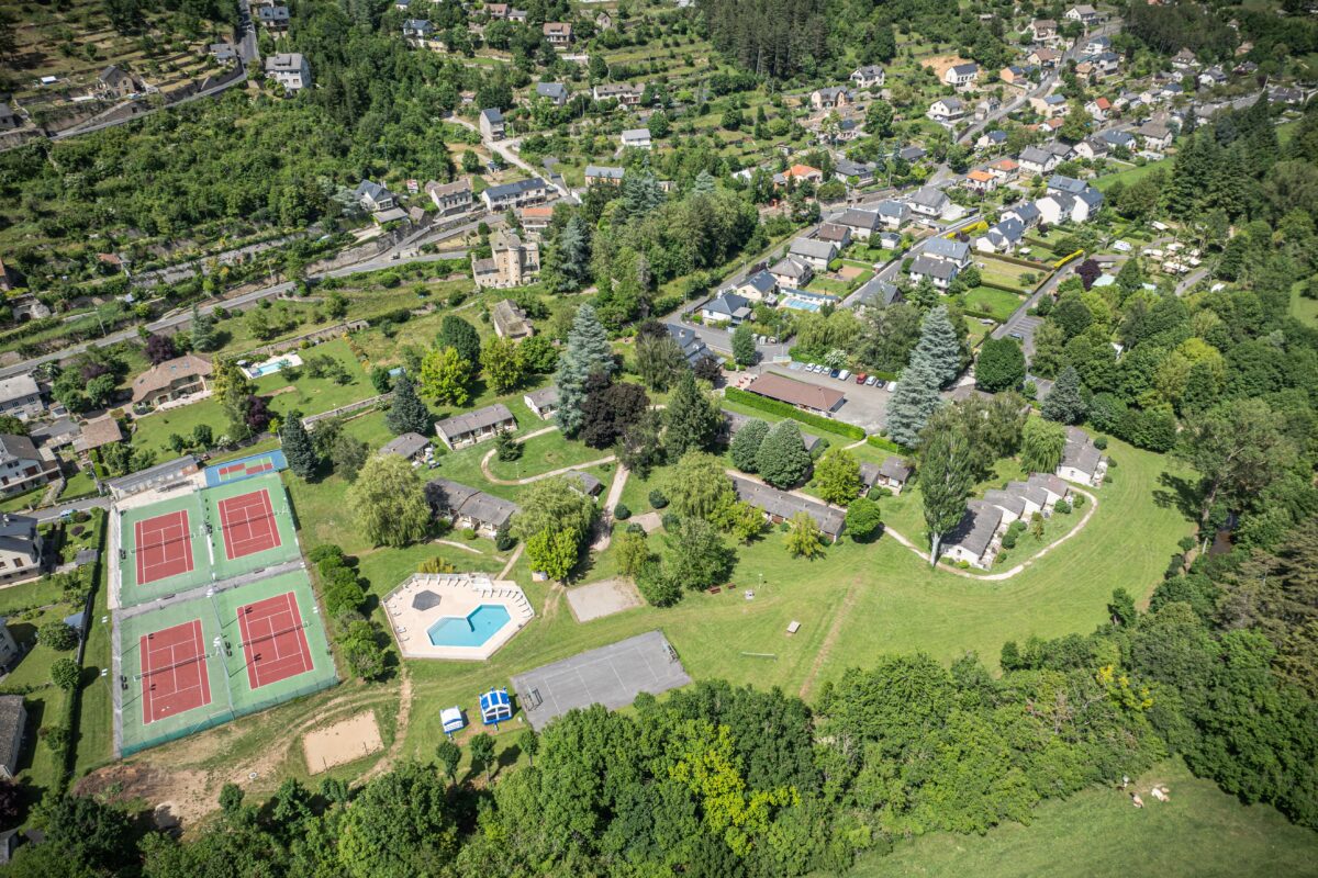 Image 2 : CAMPING VILLAGE GEVAUDAN AUBRAC