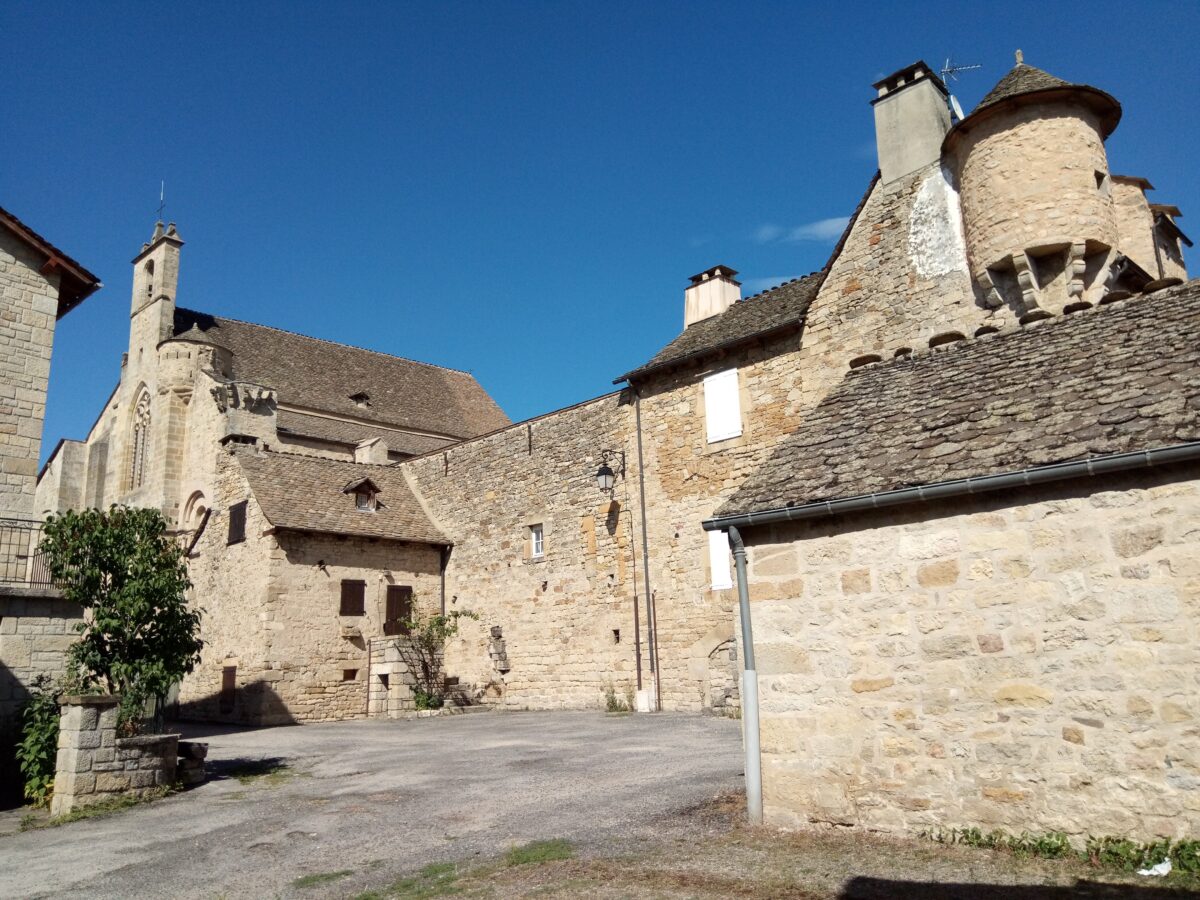 Image 1 : EGLISE SAINT-SAUVEUR-DE-CHIRAC