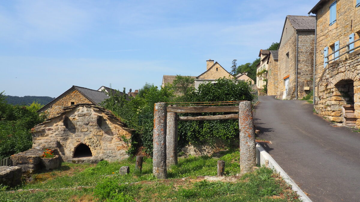 Image 4 : GRÈZES