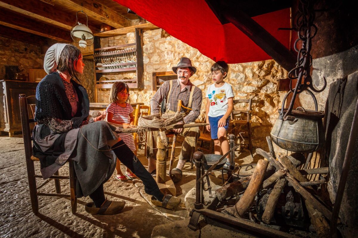 Image 1 : LA FERME CAUSSENARDE D'AUTREFOIS