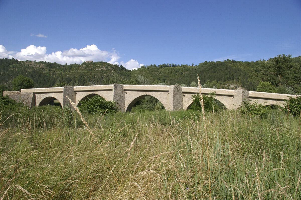 Image 1 : PONT DE COLAGNE
