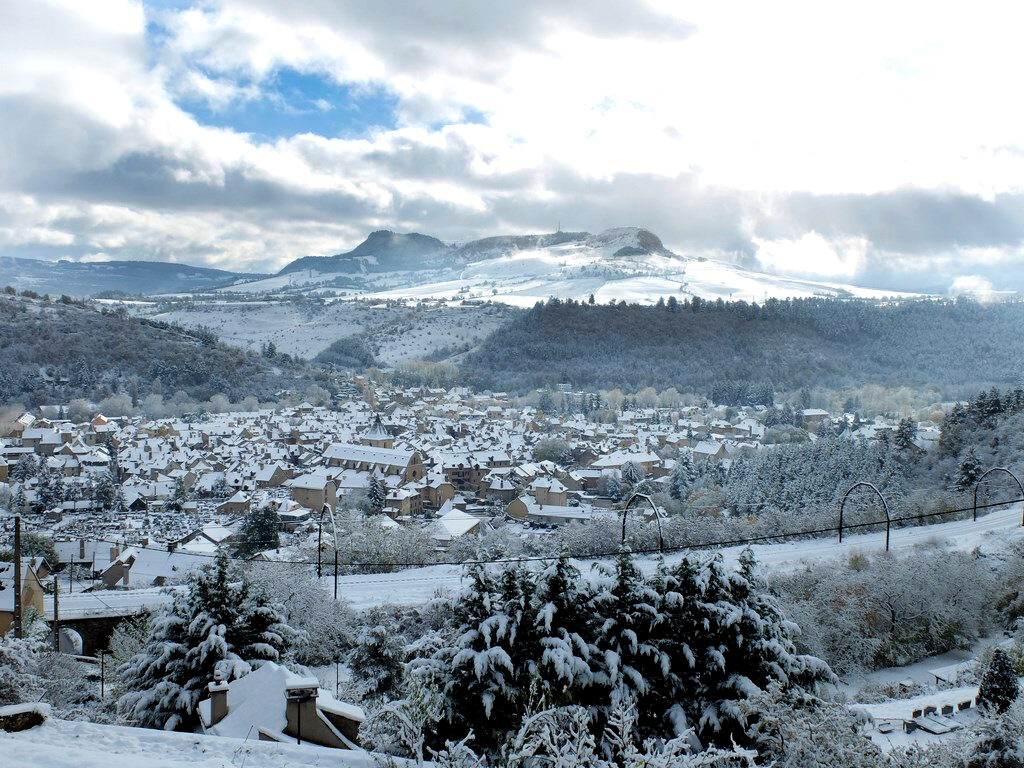Image 1 : PANORAMA SUR MARVEJOLS