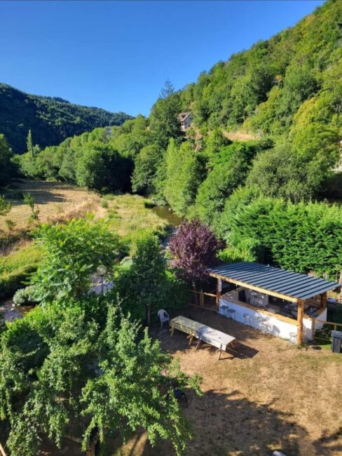 Image 3 : AUBERGE AUX 2 RIVIÈRES