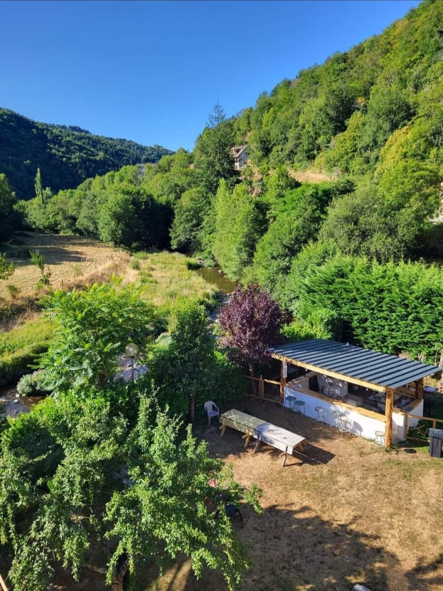 Image 3 : AUBERGE AUX 2 RIVIÈRES